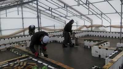 型枠バラし(旭川近郊の工務店ならミヤザキホーム）