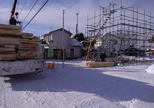 プレカット搬入（旭川近郊の工務店ならミヤザキホーム）