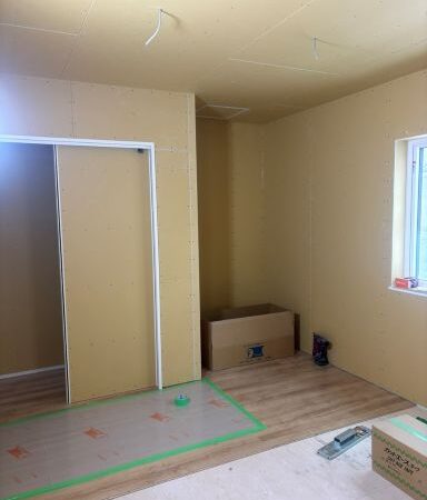 フローリング施工（旭川近郊の工務店ならミヤザキホーム）